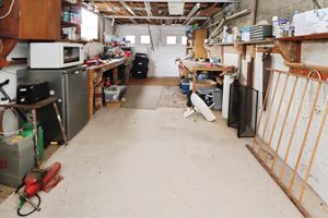 MALTINGS ROAD- click for photo gallery